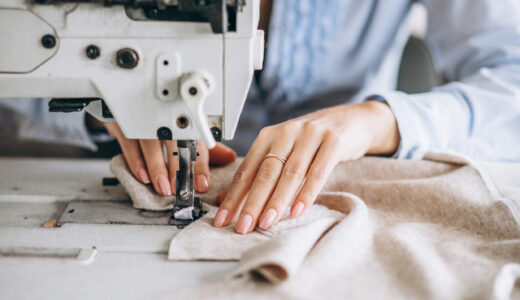 受入企業：婦人服製造業、受入職種：ミシン作業員